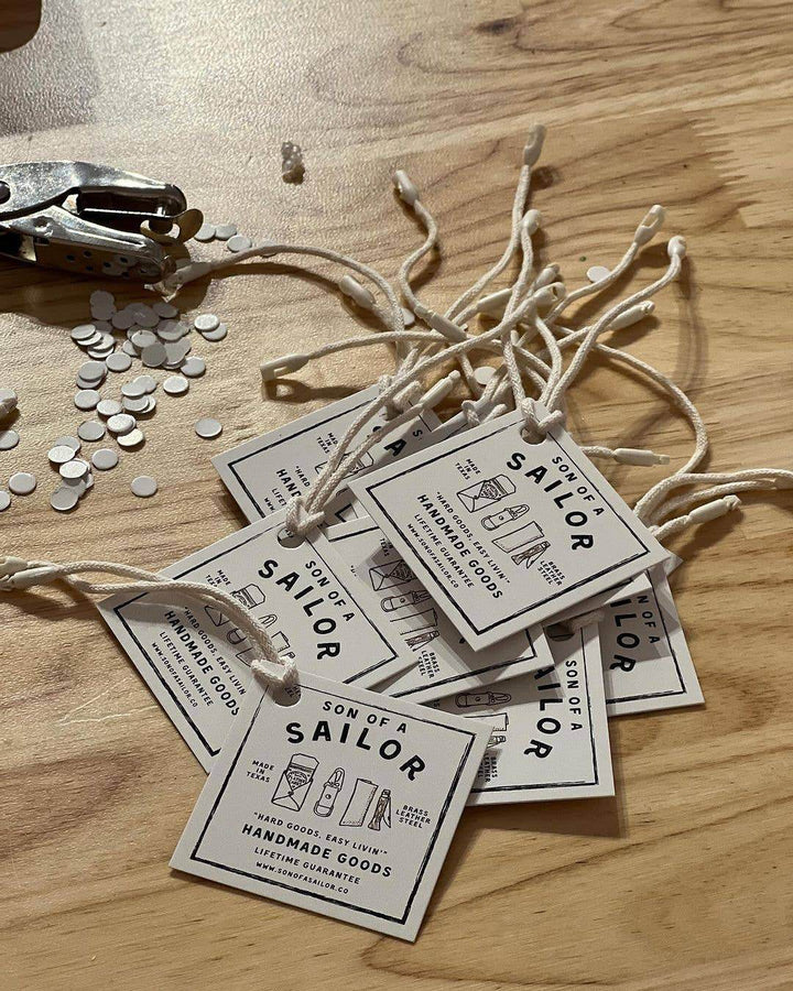 Tuxedo Carabiner Keychain - BUNKHAUS