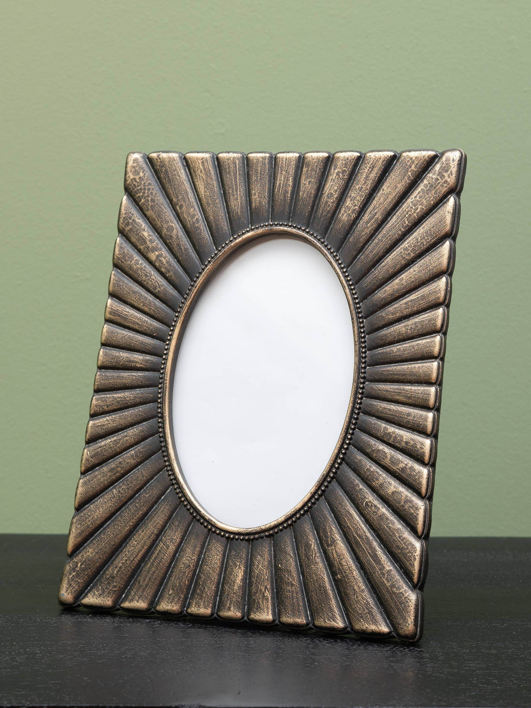 Oval Photo Frame - BUNKHAUS
