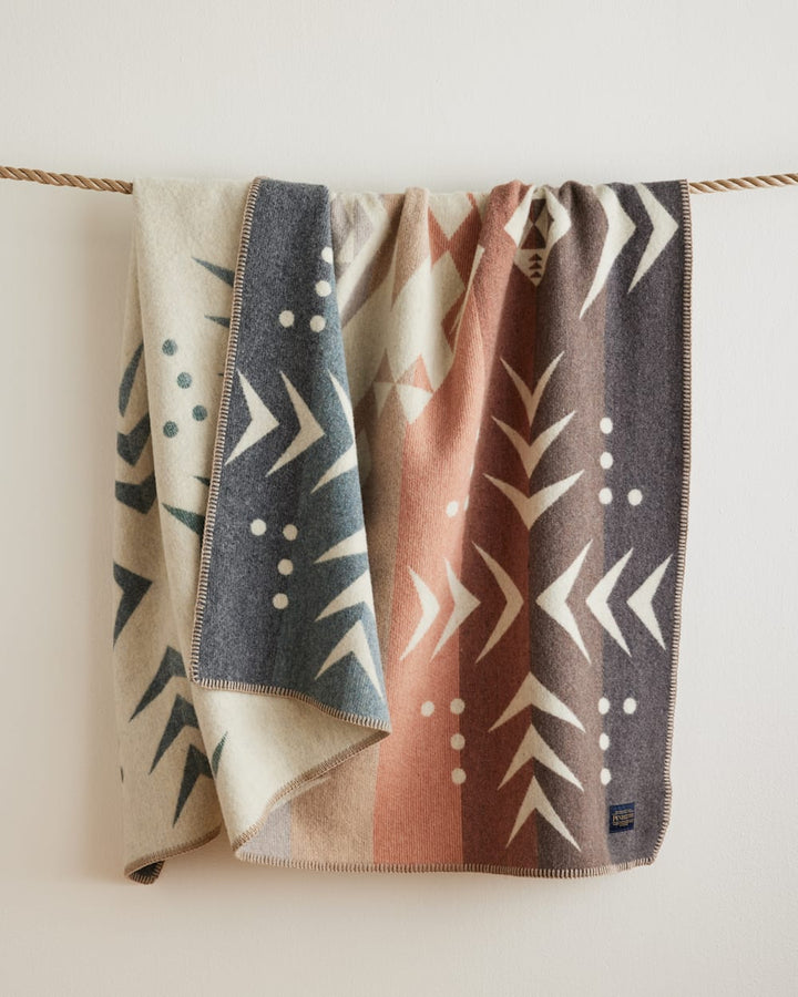 Pendleton Agate Beach Throw - Grey Multi
