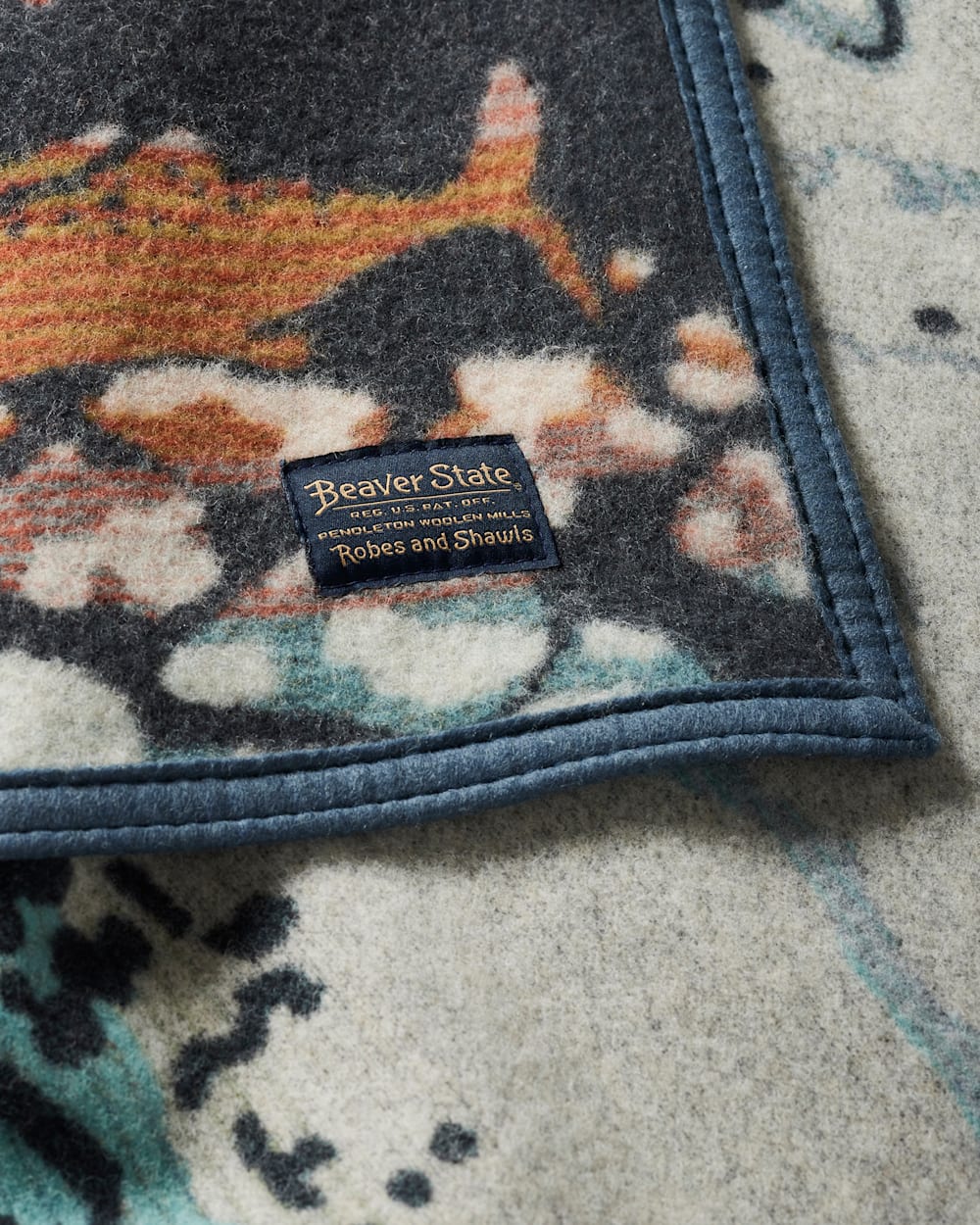 Pendleton Jaquered Napped Throw - Salmon Falls