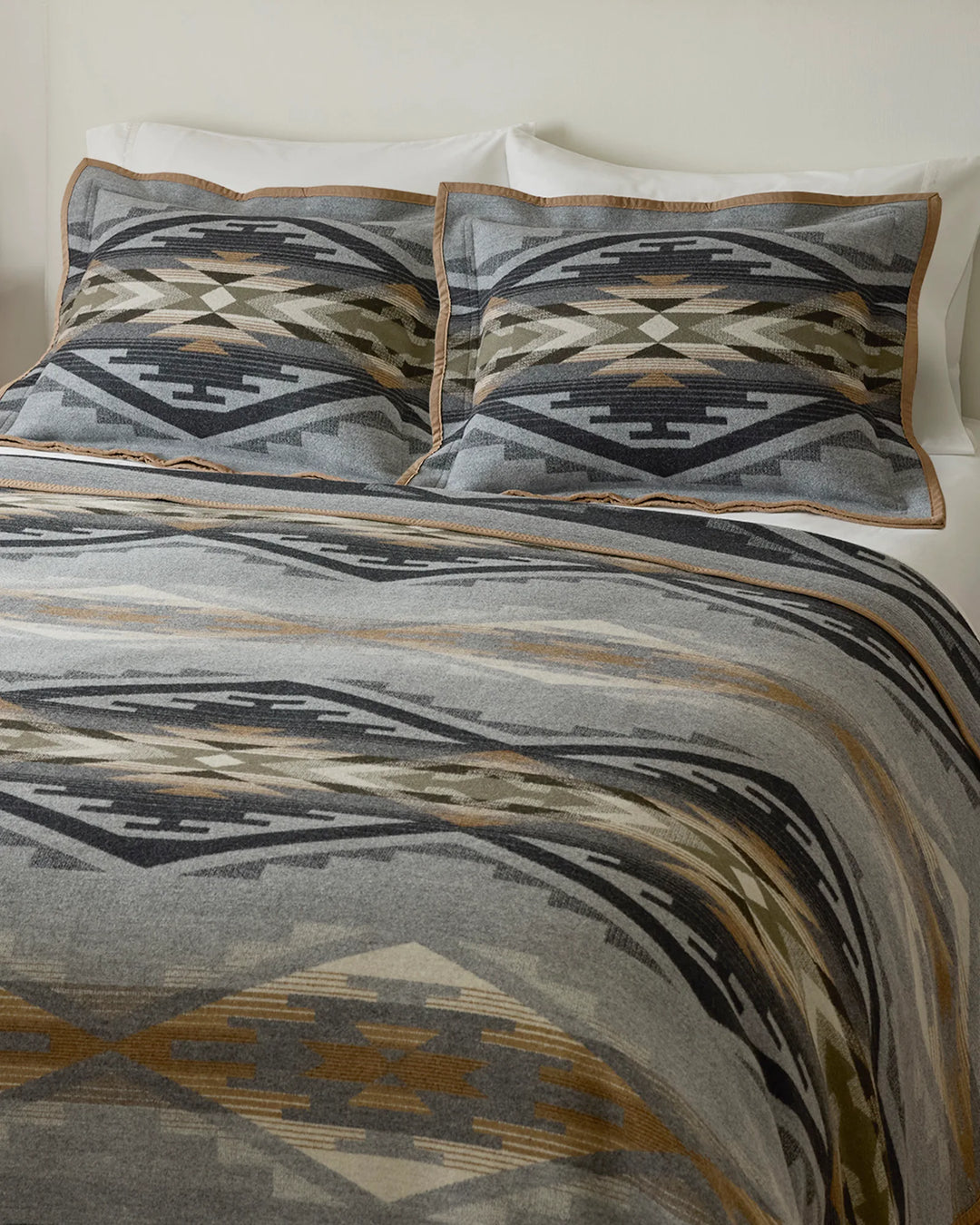 Pendleton — Tumalo Ridge Blanket