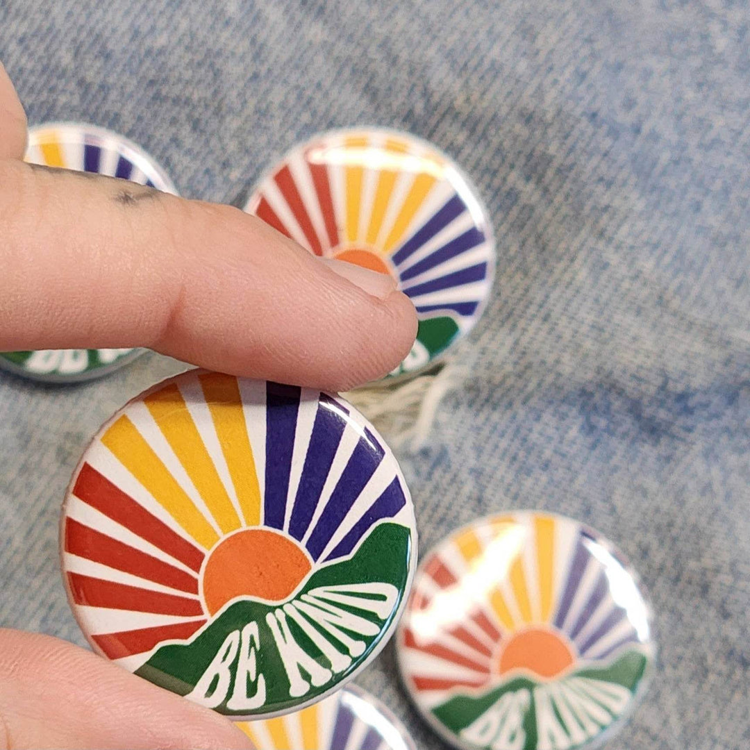 Be Kind Button - BUNKHAUS