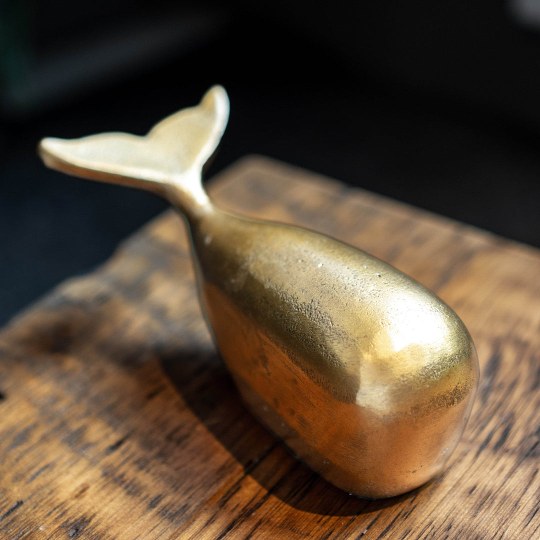 Golden whale - BUNKHAUS