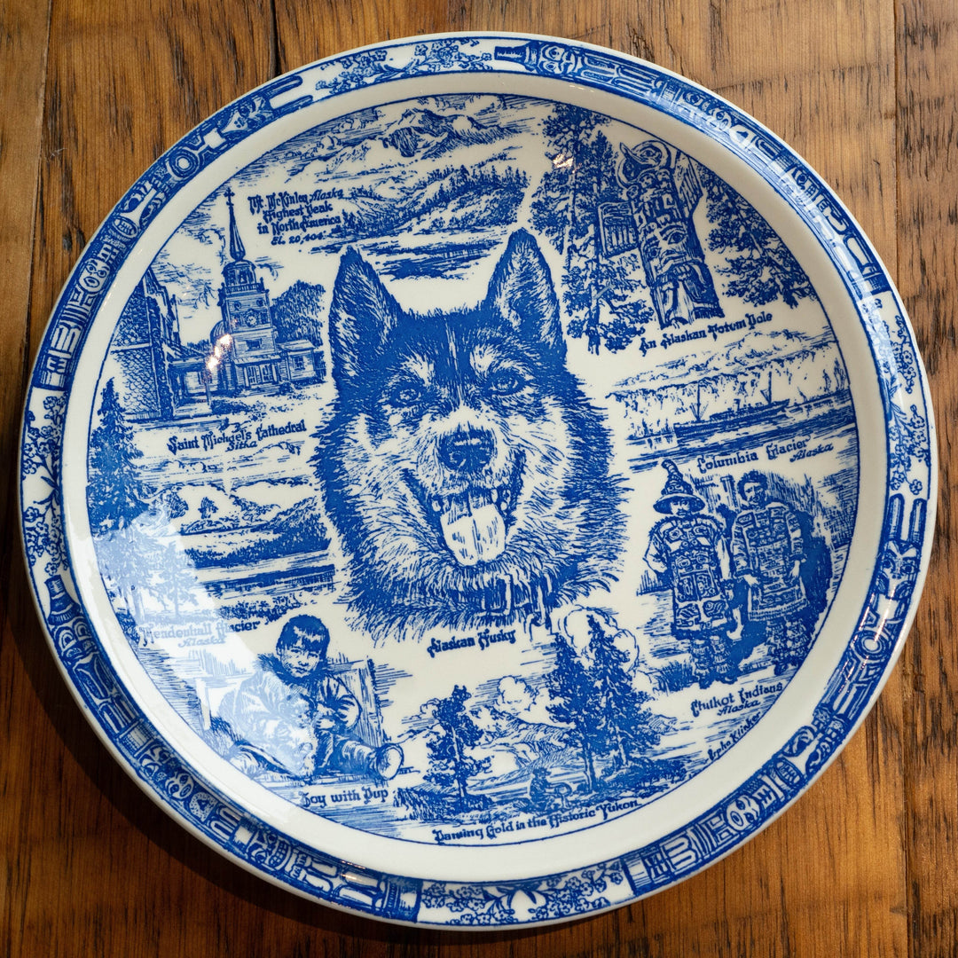 Vernon Kilns Vintage Plates - Husky - BUNKHAUS