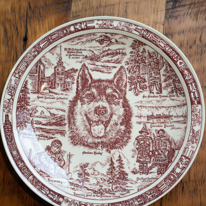 Vernon Kilns Vintage Plates - Husky - BUNKHAUS
