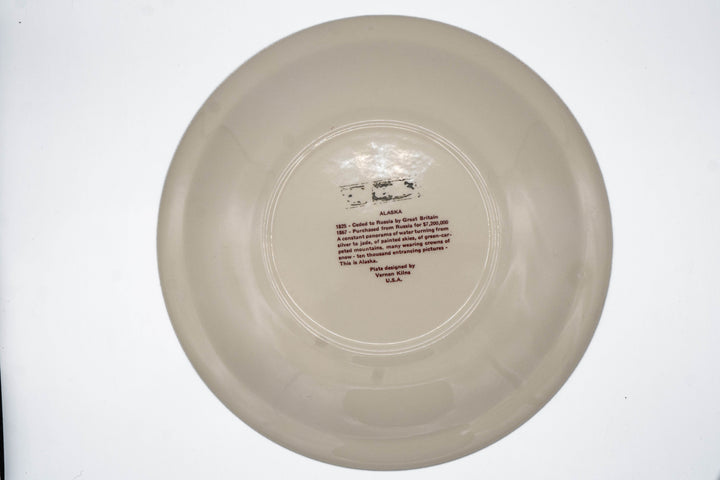 Vernon Kilns Vintage Plates - Husky - BUNKHAUS