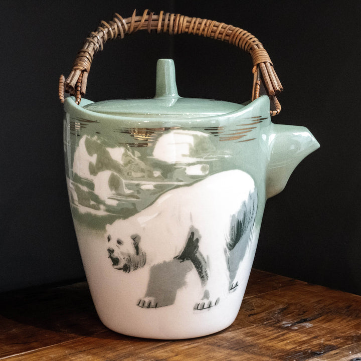 Matthew Adams Alaska Series Kettle - Polar Bear - BUNKHAUS