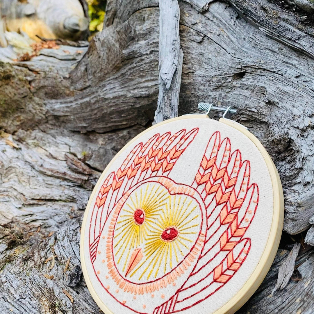 Embroidery Kit - Barn Owl - BUNKHAUS