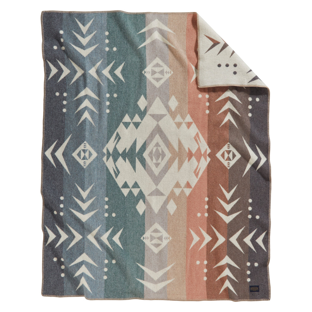 Pendleton Agate Beach Throw - Grey Multi