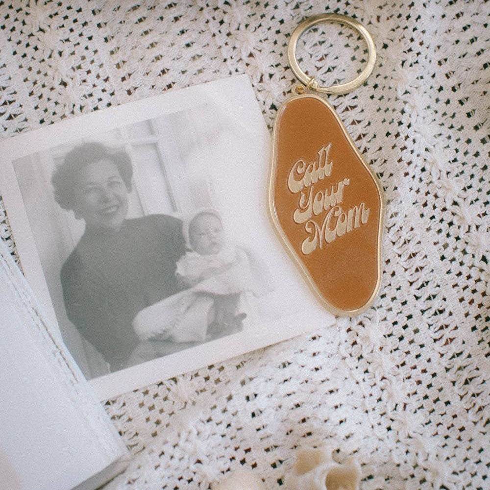 Call Your Mom Keychain - BUNKHAUS