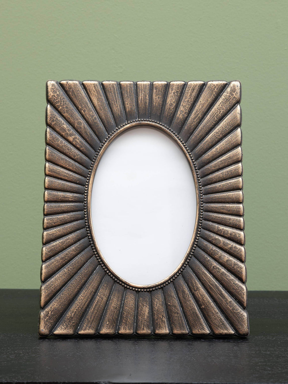 Oval Photo Frame - BUNKHAUS