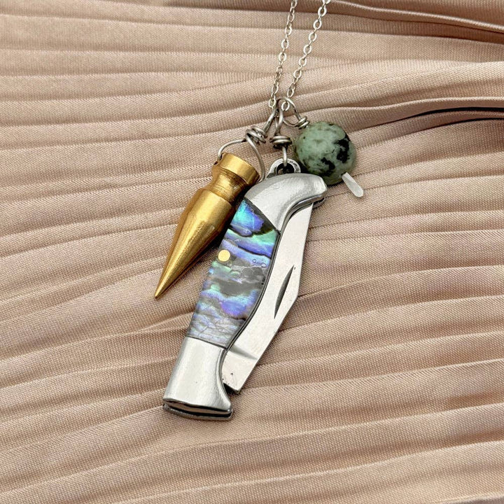 The Billie Necklace