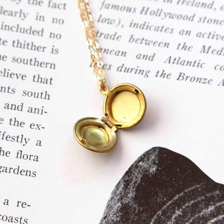 Vintage Mini Round Locket Necklace