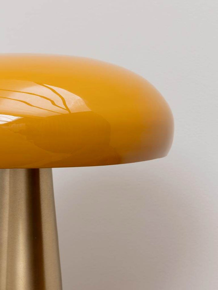 Rangie Table Lamp - BUNKHAUS