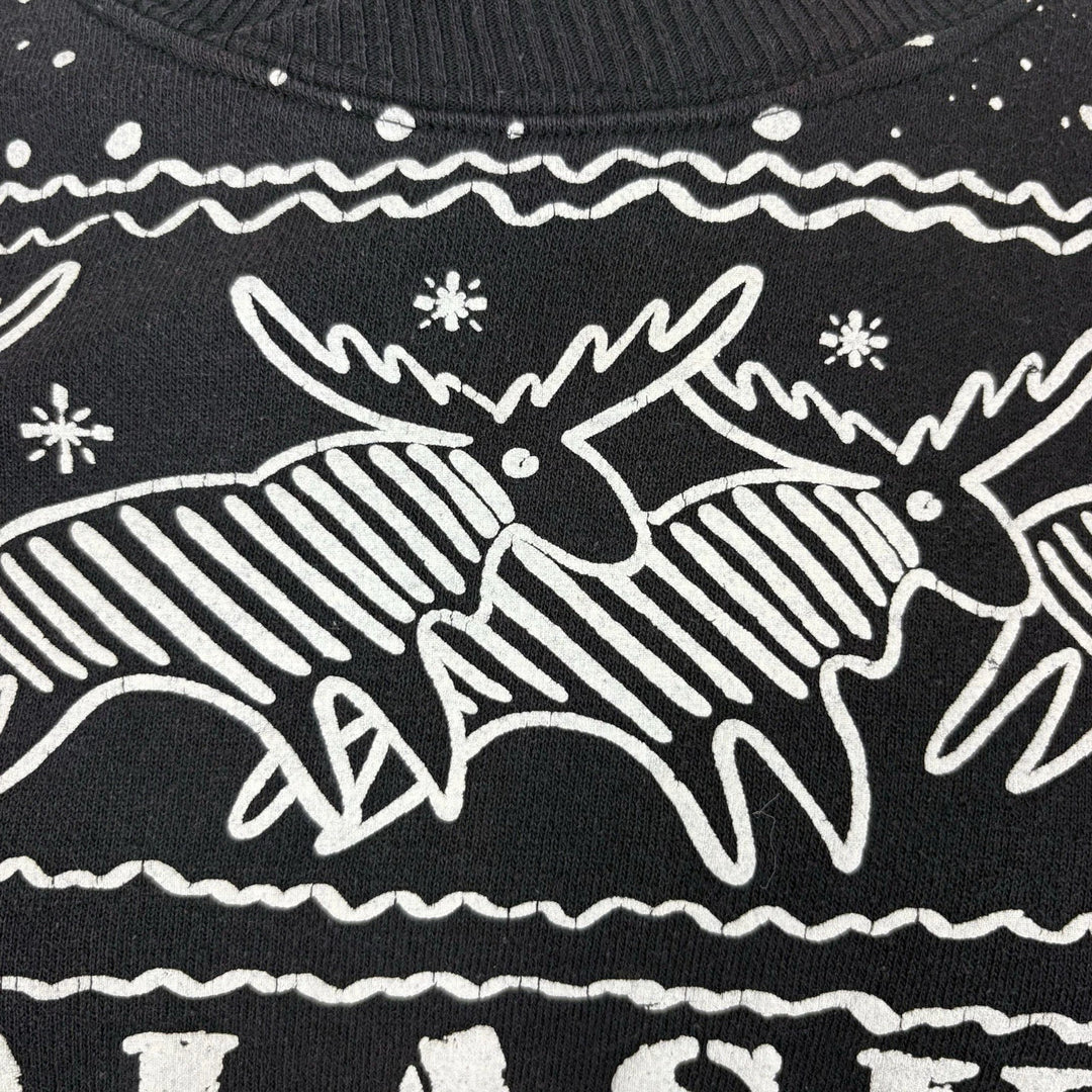 Vintage Alaska Wildlife Sweatshirt — Black